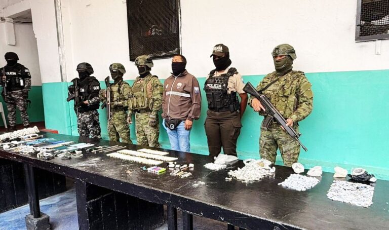 Resultados contundentes en operativo de requisa en el CPL Imbabura