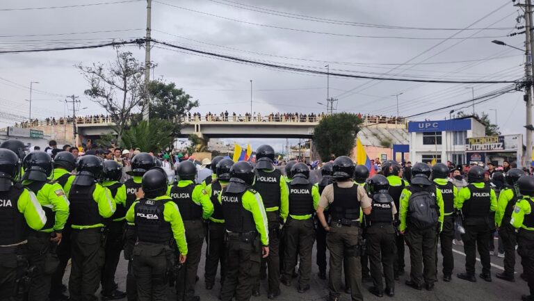 Más de 5.000 servidores policiales desplegados durante la jornada de protesta social en Quito