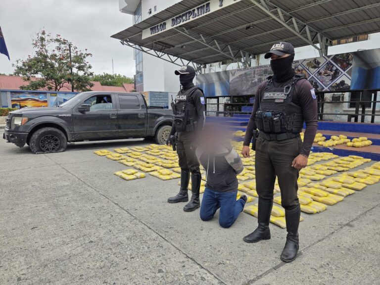 Policía Nacional incauta 504 kg de marihuana en Guayaquil
