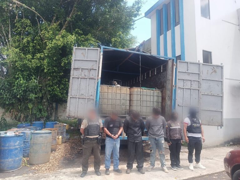 Tres sujetos aprehendidos por presunto tráfico de derivados de hidrocarburos