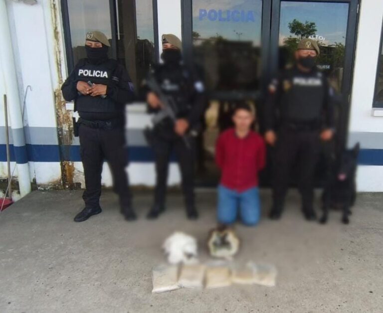 Policía Nacional incauta escultura con droga en Sucumbíos