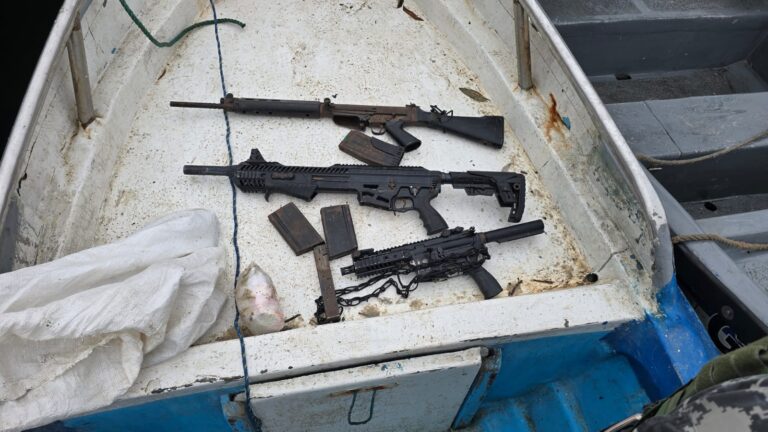 Decomisamos tres armas de fuego en operativos fluviales en El Oro
