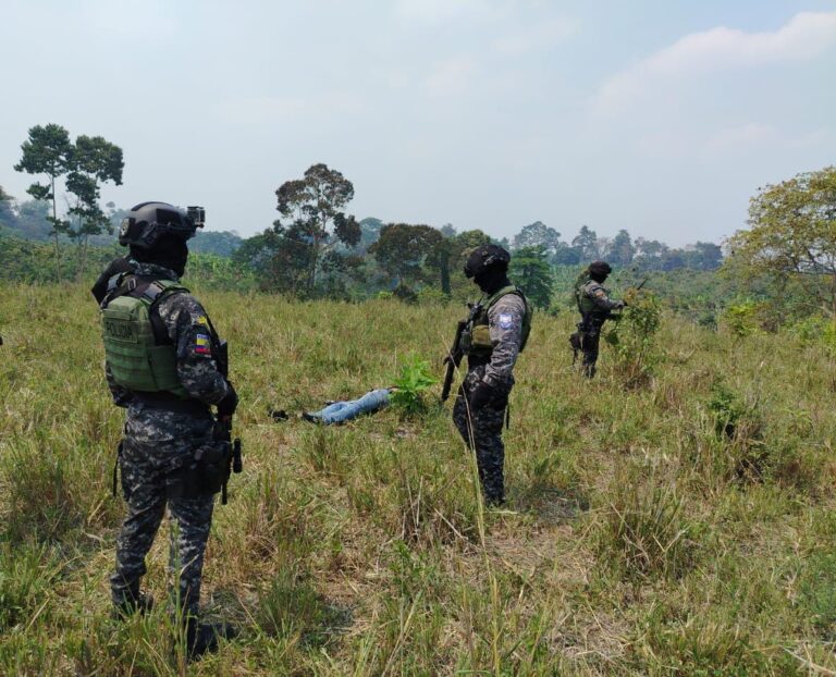 Policía abate a un sujeto armado durante un operativo en Mocache