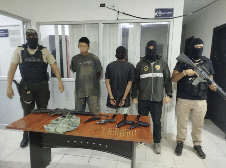 Tres miembros del grupo delictivo «Águilas» fueron capturados en Tres Postes