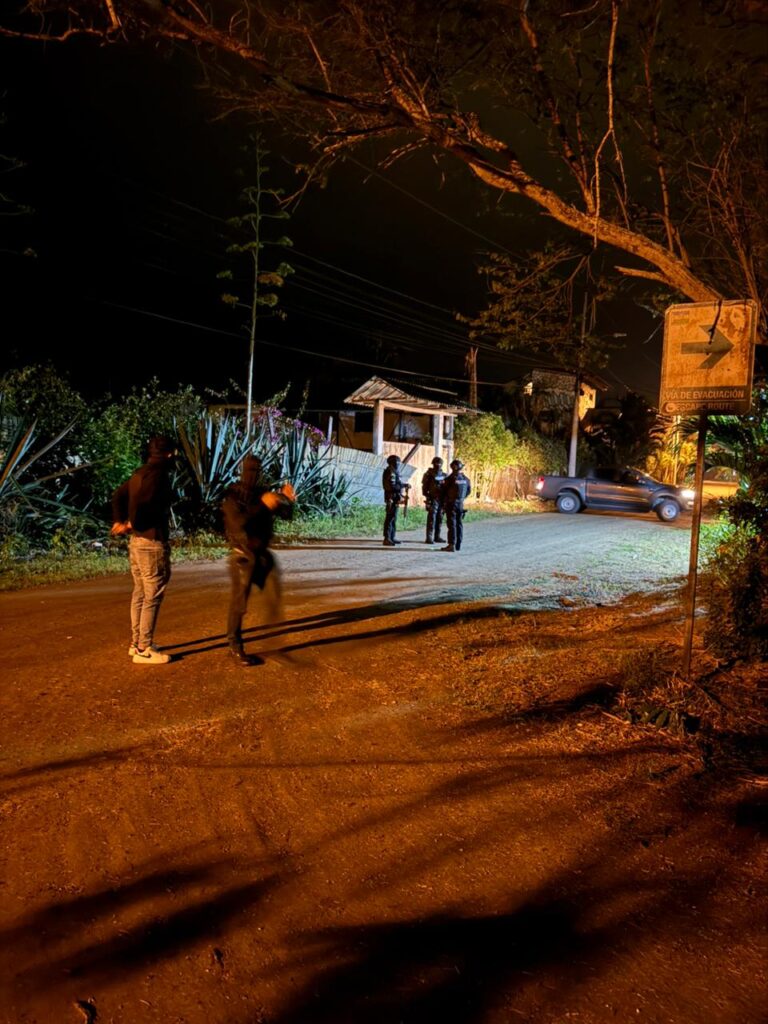 Operación policial  en Puerto López halla un lugar donde se almacenaban armas y droga