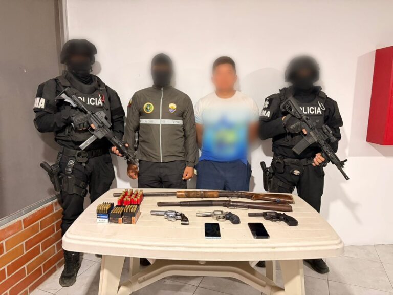 Capturamos a un sujeto implicado en el delito de tenencia y porte de armas en Guayas