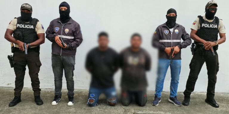 Operativo “Victoria” afecta transporte ilegal de combustible en Esmeraldas