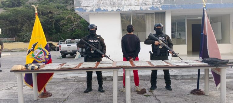 Operativo de interdicción permite la captura de un ciudadano que transportaba un cargamento de droga