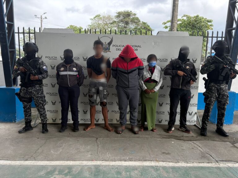 Tres aprehendidos tras ataque armado en Esmeraldas