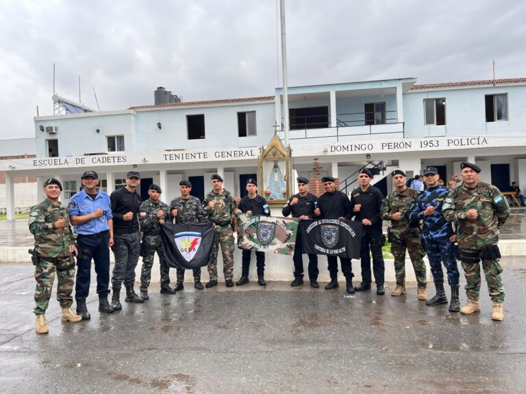 Servidores policiales culminan con éxito el IX Curso Internacional de Operaciones Especiales Kuntur