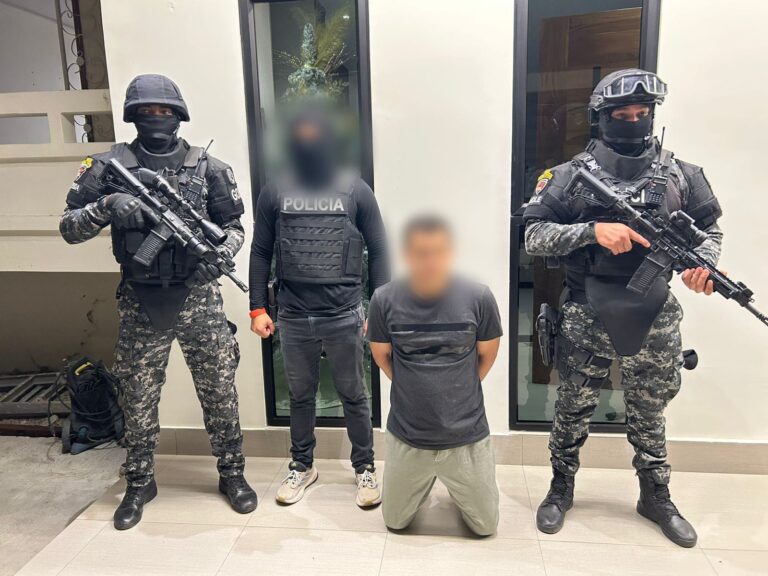 Capturamos a alias “Tony”, del Grupo Criminal “Los Choneros” con arma de fuego