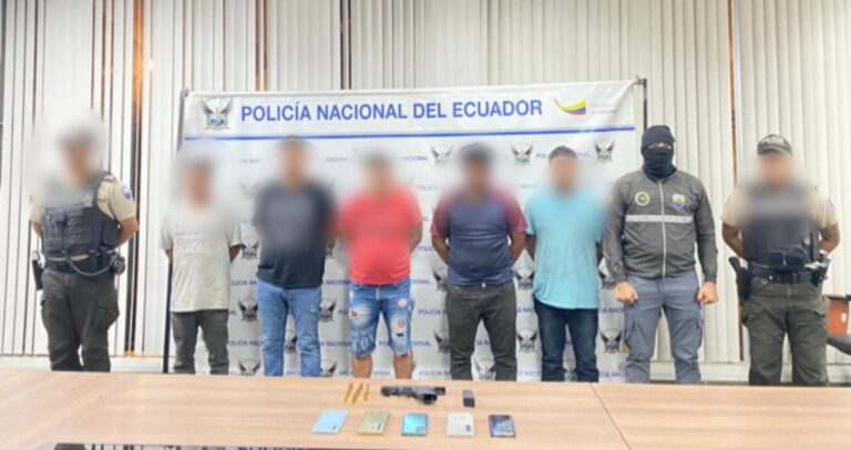 Aprehendidos cinco integrantes de la estructura criminal “Los Lobos” por tenencia ilegal de arma de fuego en Los Ríos