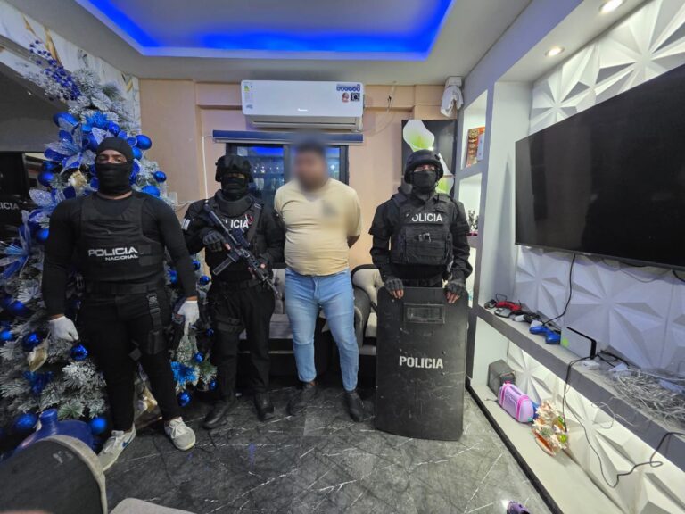 Capturamos a alias “Albertito”, presunto cabecilla de una estructura criminal dedicada a la contaminación de contenedores con droga