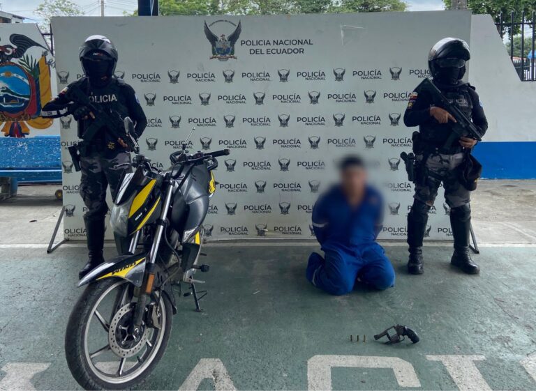Aprehendimos a un sujeto tras robo en Esmeraldas