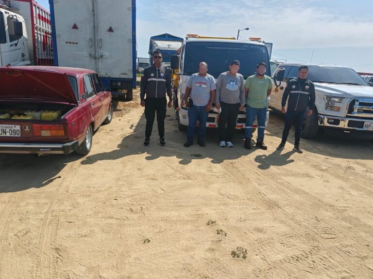 Operativos contra el contrabando de hidrocarburos en Santa Elena