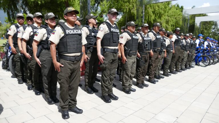 Policía Nacional refuerza la seguridad en zonas de alta afluencia en Quito mediante la «Estrategia Operacional 3D»