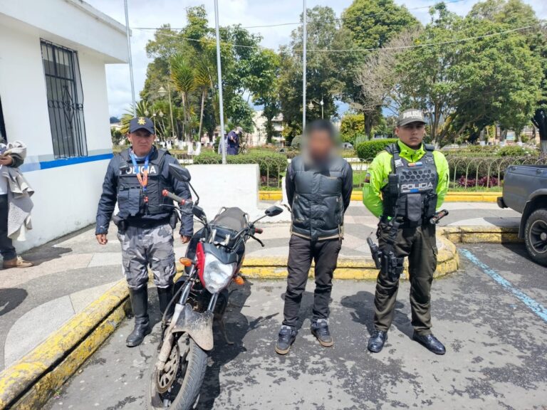 Policía Nacional aprehende a un ciudadano por el presunto delito de receptación en Tulcán
