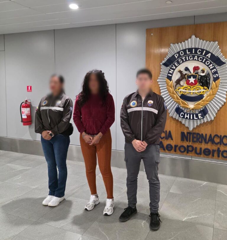 Extraditamos desde Chile a ciudadana requerida por la justicia ecuatoriana por el delito de explotación sexual