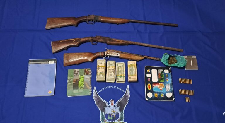 Dos aprehendidos en Manabí por tenencia de armas de fuego, entre ellos un Individuo de Interés Penal Relevante