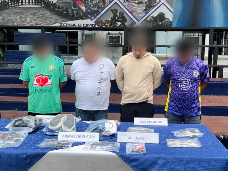 Policía Nacional afecta a una organización delictiva dedicada al robo de vehículos y aprehende a 2 Individuos de Interés Penal Relevante en Guayaquil