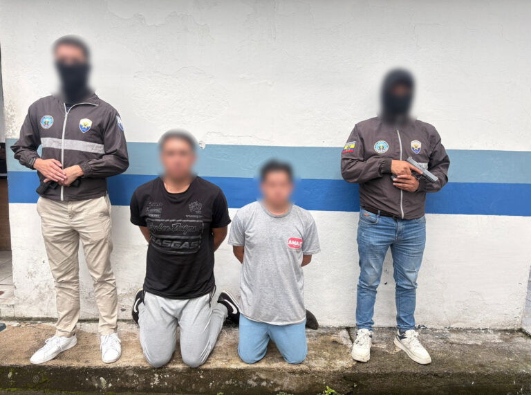 Policía Nacional desarticuló un caso de extorsión en Pastaza y aprehendió a dos ciudadanos en flagrancia