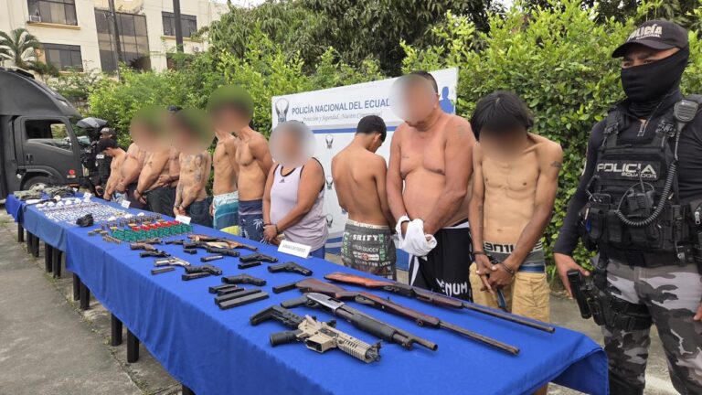 Operativo toque de queda deja 11 aprehendidos y un menor aislado en Guayaquil