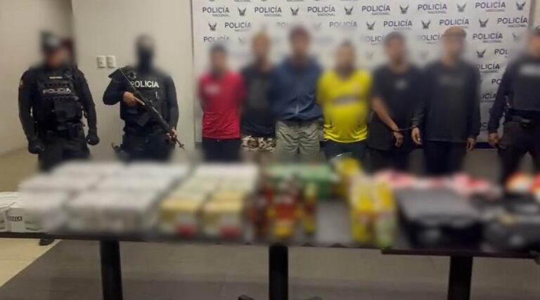 Aprehendimos a seis sujetos implicados en robo a local comercial en Guayaquil
