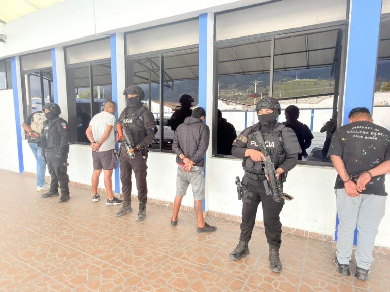 Aprehendimos a cuatro ciudadanos presuntamente integrantes del GDO “Los lobos “ en Imbabura