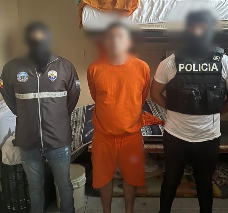 Policía Nacional aprehende a dos sujetos por presunta extorsión