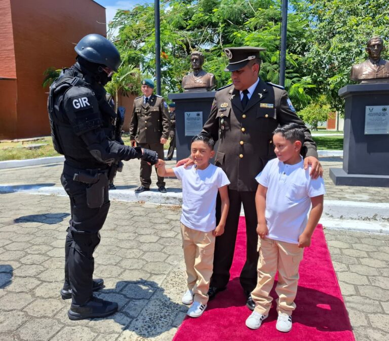 GIR de la Zona  4 rinde homenaje a uno de sus integrantes en emotiva ceremonia