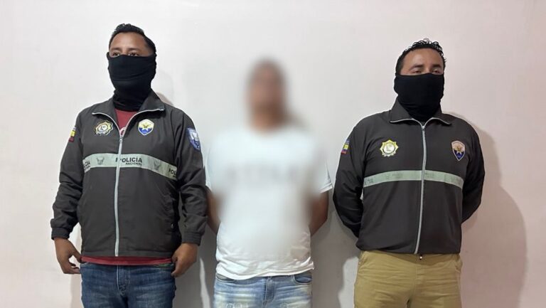 Liberamos a dos personas víctimas de secuestro extorsivo y aprehendimos a un sujeto por este delito en Imbabura