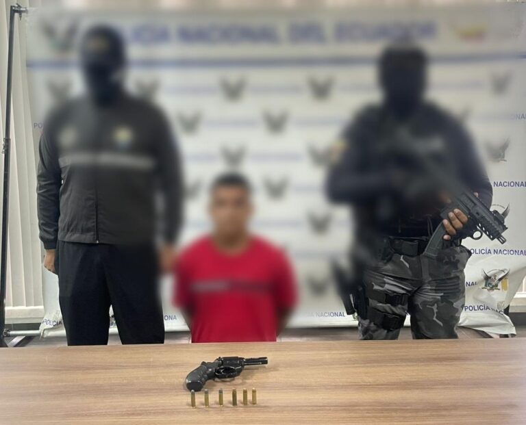 Aprehendimos a alias “Vera”, integrante de “Los Lobos” por tenencia de arma de fuego en Los Ríos