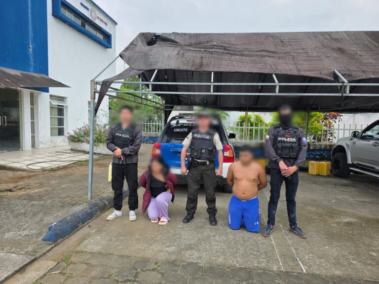la Policía Nacional capturó a dos sujetos dedicados a la extorsión en Manabí y El Oro