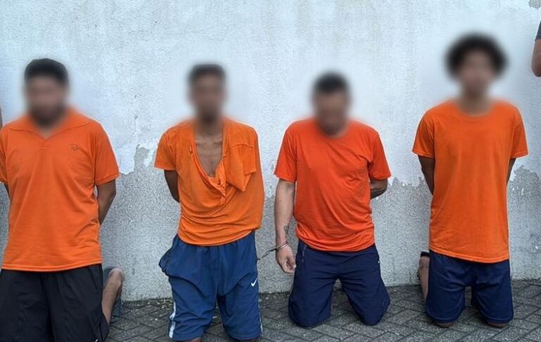 Cuatro presuntos extorsionadores fueron capturados en Guayaquil
