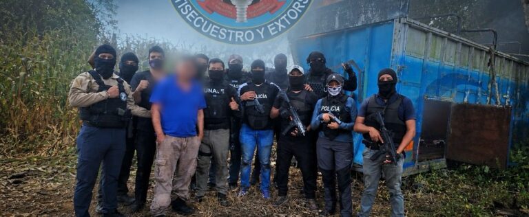 Logramos la liberación de dos víctimas de secuestro extorsivo y la aprehensión de cinco implicados en Los Ríos
