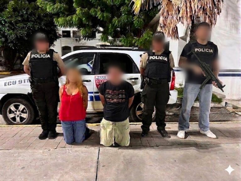 Aprehendimos a dos presuntos extorsionadores en Manta