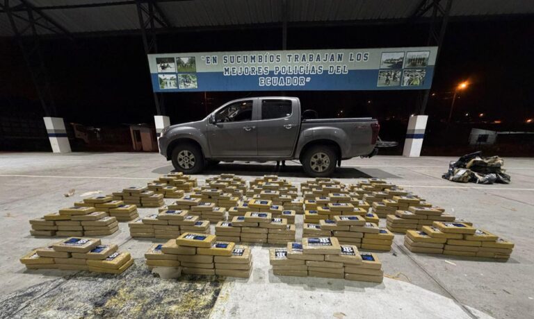 Incautación de 380 bloques de presunto clorhidrato de cocaína en Sucumbíos