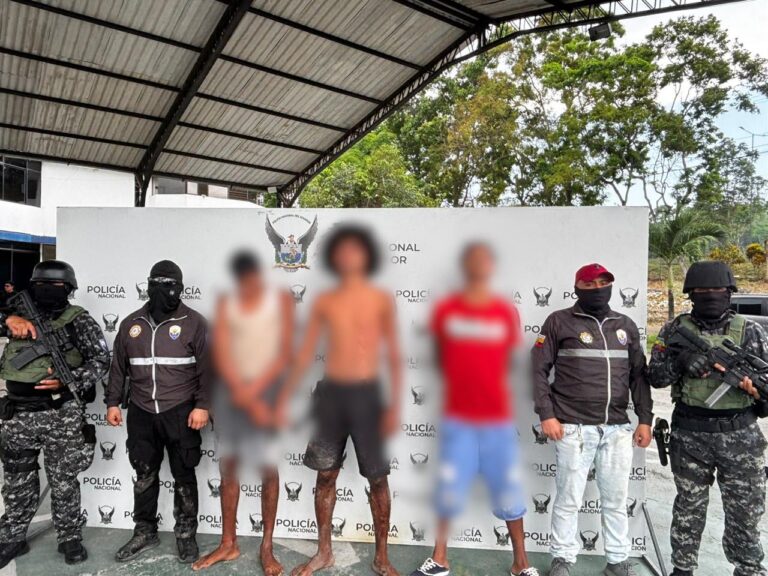 Afectamos presunto centro de microtráfico y aprehendimos a tres implicados en Esmeraldas