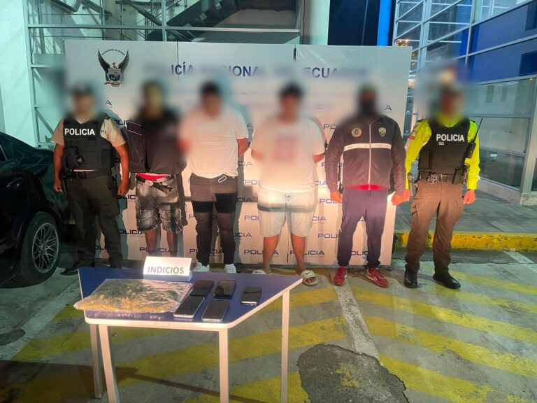 Afectamos a la estructura criminal “Los Lobos” con la aprehensión de alias “Gato Gordo”, “Simba” y “Gufy” vinculados a “Colón Pico” en Tumbaco