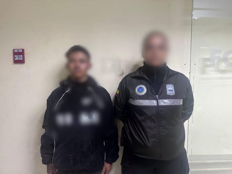 Oportuna intervención policial permitió la aprehensión de un presunto involucrado en un hecho violento ocurrido en Ibarra, Imbabura