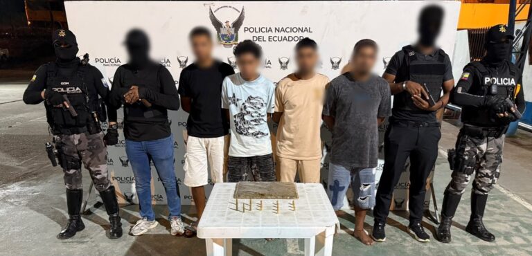 Cuatro presuntos integrantes de “Los Tiguerones” fueron aprehendidos en Esmeraldas