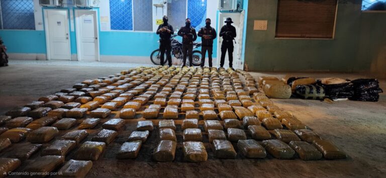 Evitamos la comercialización de más de 319 kilos de marihuana en operativo de interdicción en Esmeraldas
