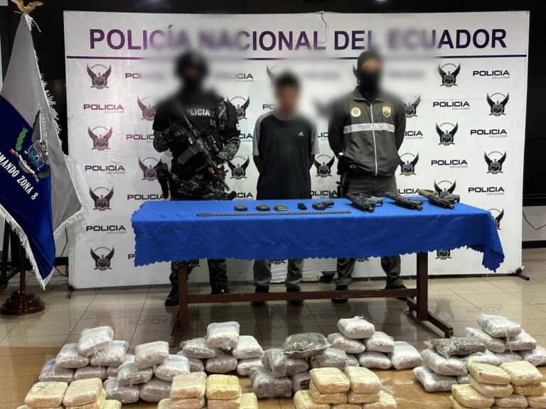 Intervenimos un inmueble utilizado para el acopio de armas y de sustancias sujetas a fiscalización en Mapasingue