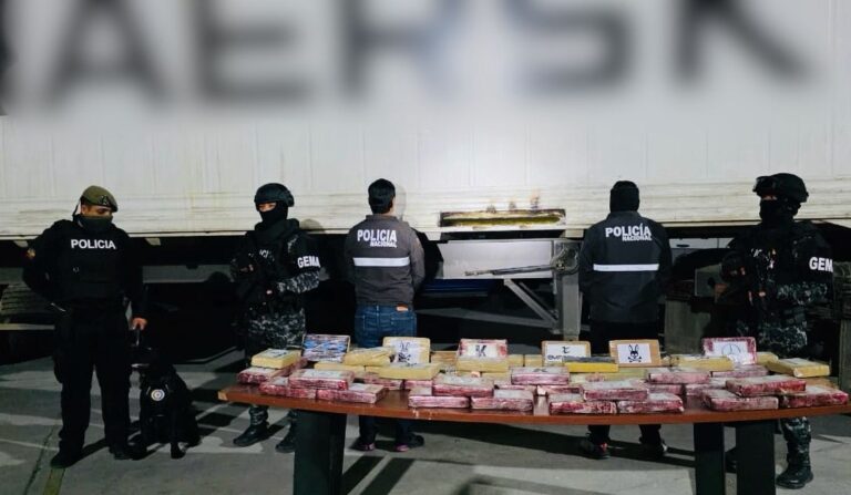 Policía Nacional frustró el envío de más de medio millón de dosis de cocaína hacia España