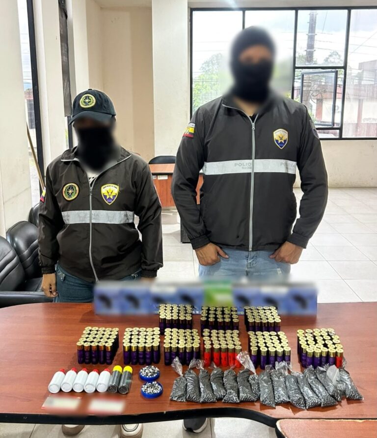 Policía Nacional decomisa municiones e insumos para armas de fuego durante operativo en Macas