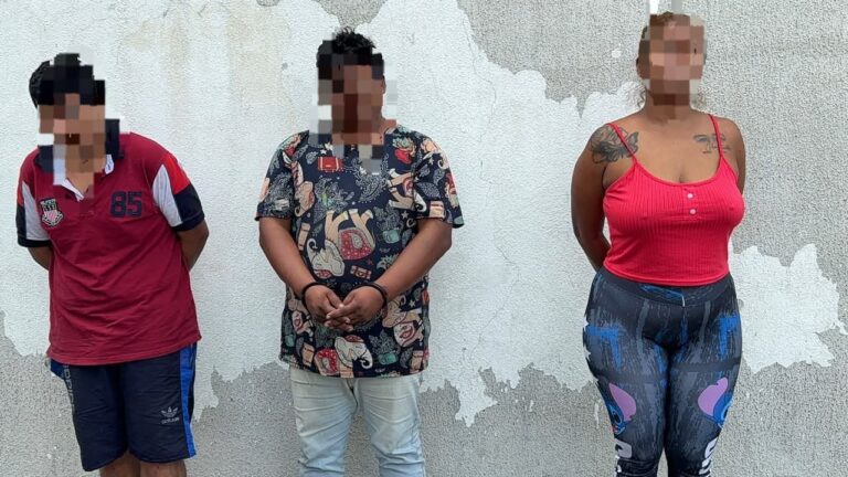Cuatro aprehendidos por el delito de extorsión en Guayaquil