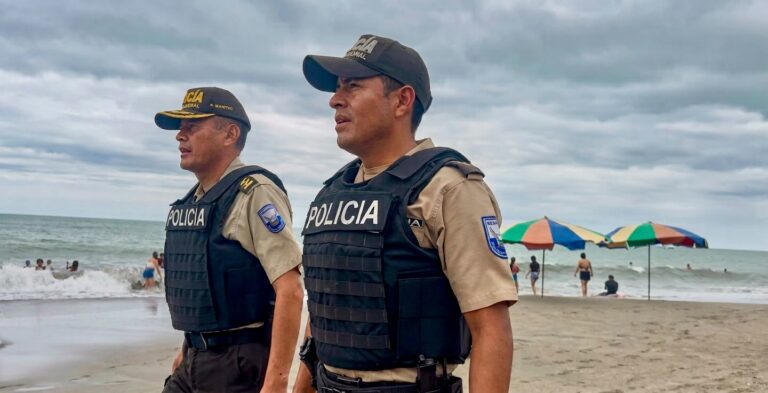 Fortalecemos la seguridad en balnearios y destinos turísticos de Esmeraldas