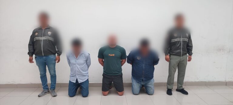 Policía Nacional aprehende implicados en robo a personas bajo la modalidad de estruche en Guayaquil