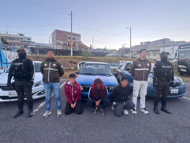 Trabajo articulado de la Policía Nacional y Fiscalía permitió desarticular al GDO «Los Lobos» en Ambato