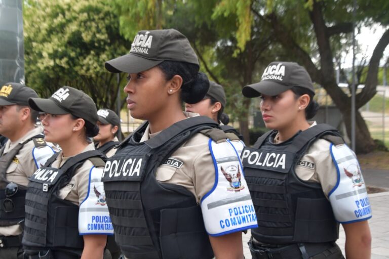 2.000 policías desplegados en una operación permanente contra el crimen en Quito